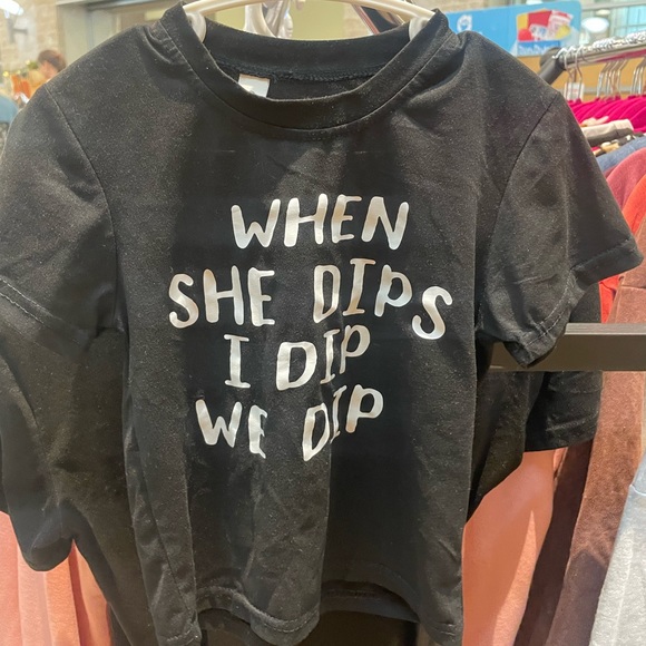 Mommy & Me - I put my baby on my hip tee set - Picture 4 of 9